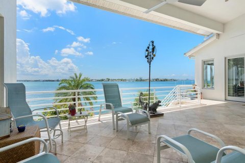 Villa ou maison à vendre à Sarasota, Floride: 4 chambres, 429.02 m2 № 1915385 - photo 29