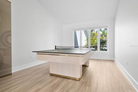 Villa ou maison à vendre à Sarasota, Floride: 4 chambres, 429.02 m2 № 1915385 - photo 17