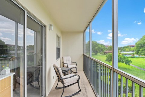 Copropriété à vendre à Pembroke Pines, Floride: 2 chambres, 96.99 m2 № 1890340 - photo 17