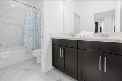 Touwnhouse à louer à Davenport, Floride: 5 chambres, 204.76 m2 № 2122347 - photo 16