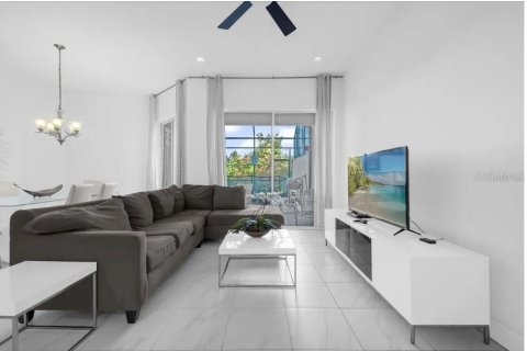 Touwnhouse à louer à Davenport, Floride: 5 chambres, 204.76 m2 № 2122347 - photo 2