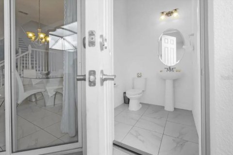 Touwnhouse à louer à Davenport, Floride: 5 chambres, 204.76 m2 № 2122347 - photo 9
