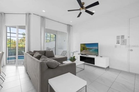 Touwnhouse à louer à Davenport, Floride: 5 chambres, 204.76 m2 № 2122347 - photo 3