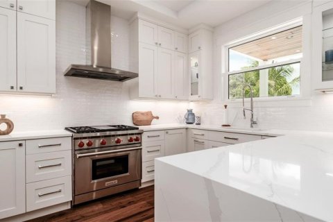 Villa ou maison à vendre à Holmes Beach, Floride: 5 chambres, 343.74 m2 № 1687138 - photo 7
