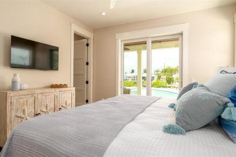 Villa ou maison à vendre à Holmes Beach, Floride: 5 chambres, 343.74 m2 № 1687138 - photo 20