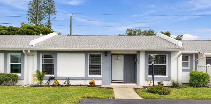 Condo in Bradenton, Florida, 3 bedrooms  № 2388108