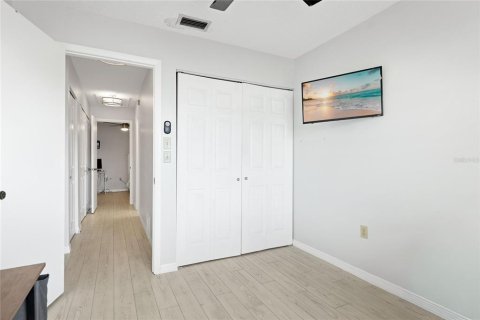 Condo in Bradenton, Florida, 3 bedrooms  № 2388108 - photo 20