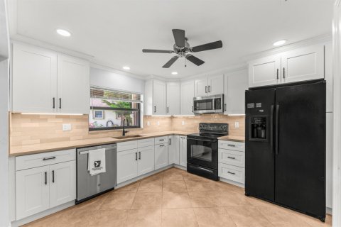 Copropriété à vendre à Boynton Beach, Floride: 2 chambres, 130.06 m2 № 2175623 - photo 10