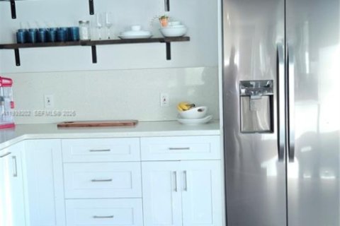 Купить виллу или дом в Мирамар, Флорида 3 спальни, 150.97м2, № 1996490 - фото 23