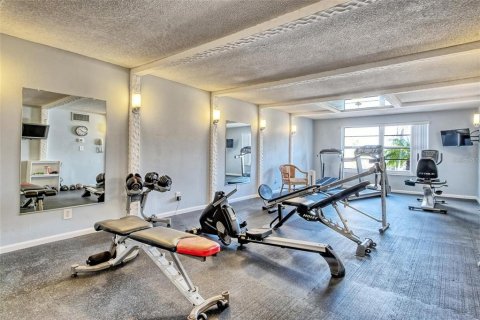 Condo in Longboat Key, Florida, 2 bedrooms  № 2212903 - photo 29