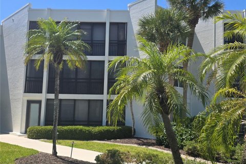 Condo in Longboat Key, Florida, 2 bedrooms  № 2212903 - photo 4