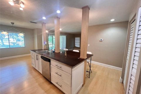 Copropriété à louer à Palm Coast, Floride: 2 chambres, 93.46 m2 № 2220780 - photo 3