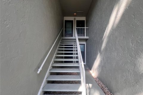 Copropriété à louer à Palm Coast, Floride: 2 chambres, 93.46 m2 № 2220780 - photo 2