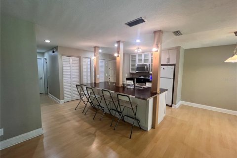 Copropriété à louer à Palm Coast, Floride: 2 chambres, 93.46 m2 № 2220780 - photo 5