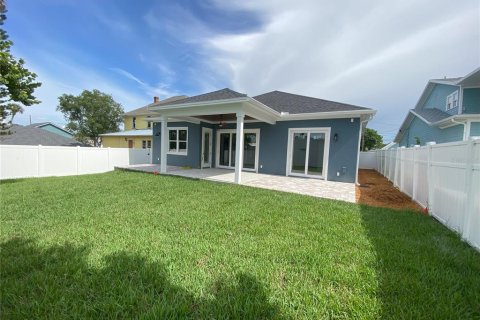 Casa en venta en Tarpon Springs, Florida, 3 dormitorios, 185.06 m2 № 1894193 - foto 8