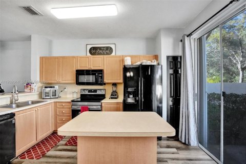 Touwnhouse à vendre à Sunrise, Floride: 4 chambres, 171.68 m2 № 1996851 - photo 14