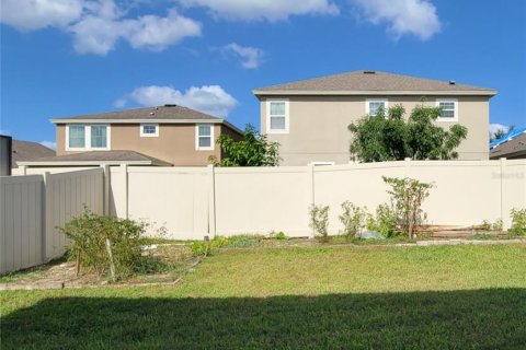 Villa ou maison à louer à Brandon, Floride: 4 chambres, 246.19 m2 № 2405238 - photo 25