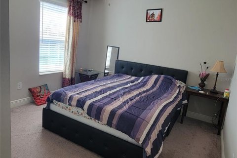 Villa ou maison à louer à Brandon, Floride: 4 chambres, 246.19 m2 № 2405238 - photo 21