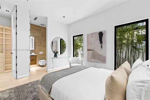 Casa en venta en Miami Beach, Florida, 3 dormitorios, 286.6 m2 № 2064857 - foto 9