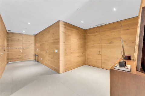 Купить кондоминиум в Санни-Айлс-Бич, Флорида 4 спальни, 295.06м2, № 1973737 - фото 18