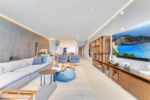 Купить кондоминиум в Санни-Айлс-Бич, Флорида 4 спальни, 295.06м2, № 1973737 - фото 4