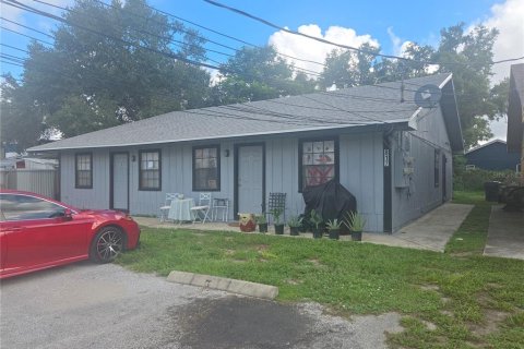 Immobilier commercial à Winter Haven, Floride 4 chambres, 188.03 m2 № 2430761
