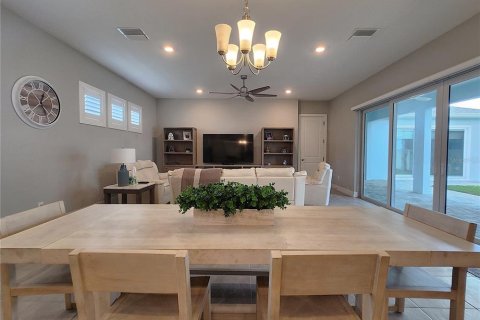 Casa en venta en Wesley Chapel, Florida, 4 dormitorios, 240.62 m2 № 2419808 - foto 30