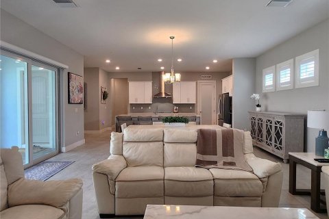 Casa en venta en Wesley Chapel, Florida, 4 dormitorios, 240.62 m2 № 2419808 - foto 27