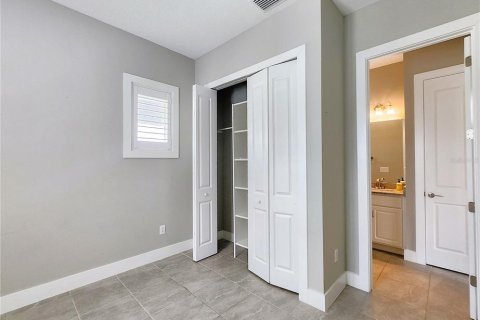 Casa en venta en Wesley Chapel, Florida, 4 dormitorios, 240.62 m2 № 2419808 - foto 18