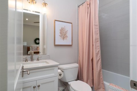 House in Ocala, Florida 3 bedrooms, 249.91 sq.m. № 1901391 - photo 21