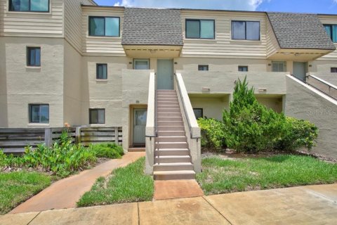 Condo in Saint Augustine, Florida, 2 bedrooms № 2225599 - photo 2
