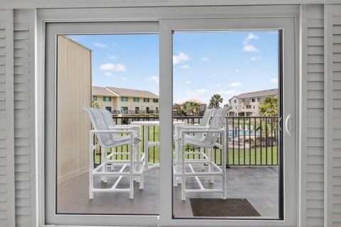 Condo in Saint Augustine, Florida, 2 bedrooms № 2225599 - photo 24