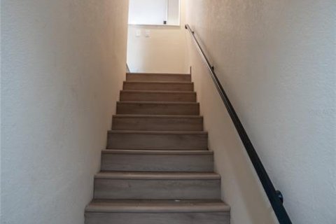 Touwnhouse à vendre à Tampa, Floride: 3 chambres, 130.81 m2 № 2226324 - photo 4