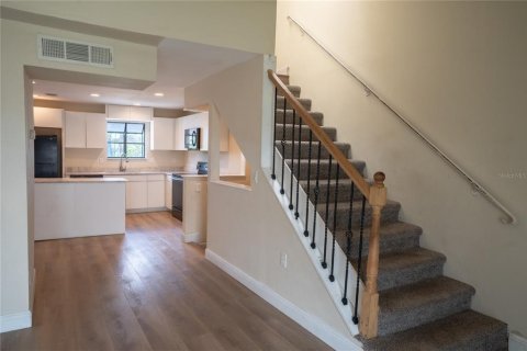 Touwnhouse à vendre à Tampa, Floride: 3 chambres, 130.81 m2 № 2226324 - photo 9