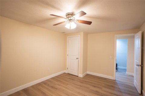 Touwnhouse à vendre à Tampa, Floride: 3 chambres, 130.81 m2 № 2226324 - photo 23