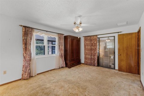 Villa ou maison à vendre à Fruitland Park, Floride: 3 chambres, 194.07 m2 № 1826680 - photo 16