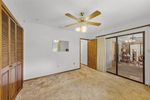 Villa ou maison à vendre à Fruitland Park, Floride: 3 chambres, 194.07 m2 № 1826680 - photo 25