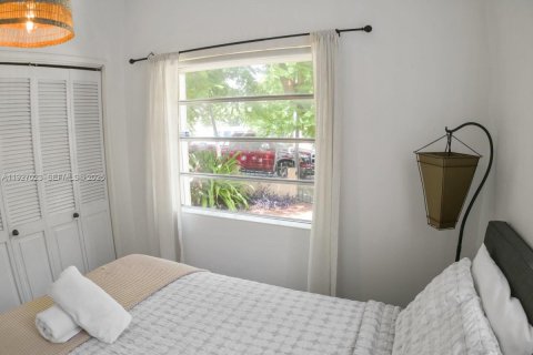 Commercial property in Miami, Florida 182.09 sq.m. № 2076842 - photo 30