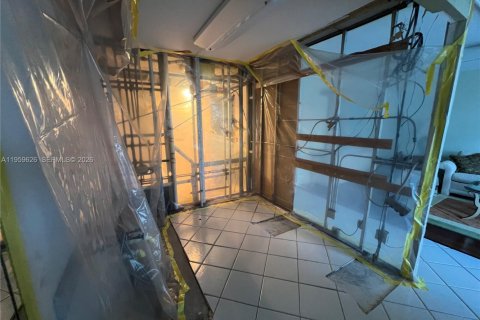 Купить кондоминиум в Бока-Ратон, Флорида 2 спальни, 79.99м2, № 2024337 - фото 11