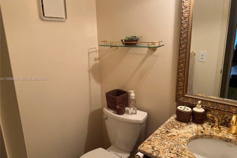 Купить кондоминиум в Бока-Ратон, Флорида 2 спальни, 79.99м2, № 2024337 - фото 28