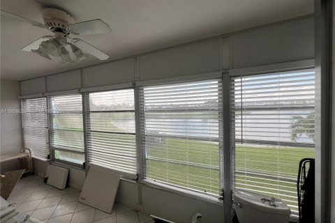 Купить кондоминиум в Бока-Ратон, Флорида 2 спальни, 79.99м2, № 2024337 - фото 30