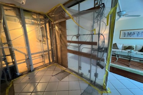 Купить кондоминиум в Бока-Ратон, Флорида 2 спальни, 79.99м2, № 2024337 - фото 12