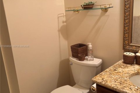 Купить кондоминиум в Бока-Ратон, Флорида 2 спальни, 79.99м2, № 2024337 - фото 20