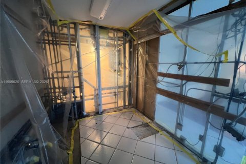 Купить кондоминиум в Бока-Ратон, Флорида 2 спальни, 79.99м2, № 2024337 - фото 23