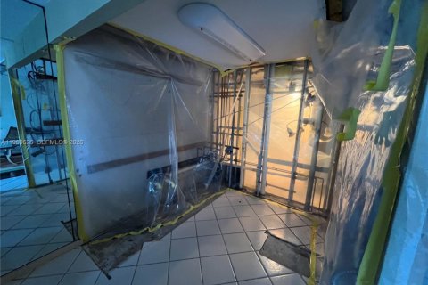 Купить кондоминиум в Бока-Ратон, Флорида 2 спальни, 79.99м2, № 2024337 - фото 22