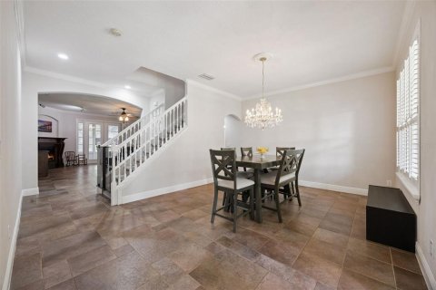 Villa ou maison à vendre à Apopka, Floride: 5 chambres, 349.59 m2 № 2313426 - photo 9