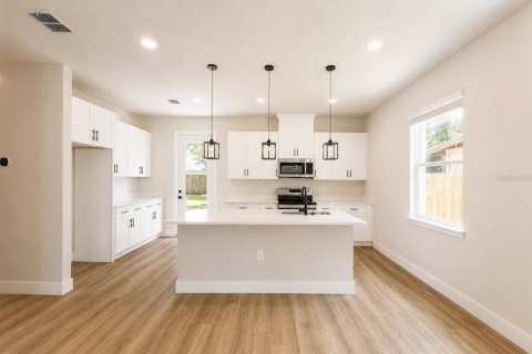 Villa ou maison à vendre à Sanford, Floride: 3 chambres, 169.18 m2 № 2200141 - photo 7