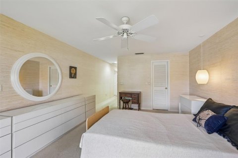 House in Sarasota, Florida 3 bedrooms, 326.64 sq.m. № 2230911 - photo 30