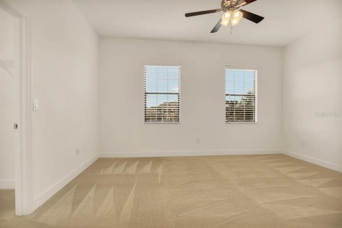 Touwnhouse à louer à Fish Hawk, Floride: 3 chambres, 149.2 m2 № 2396022 - photo 4
