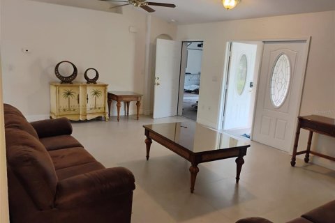 House in Punta Gorda, Florida 3 bedrooms, 148.27 sq.m. № 1674041 - photo 28